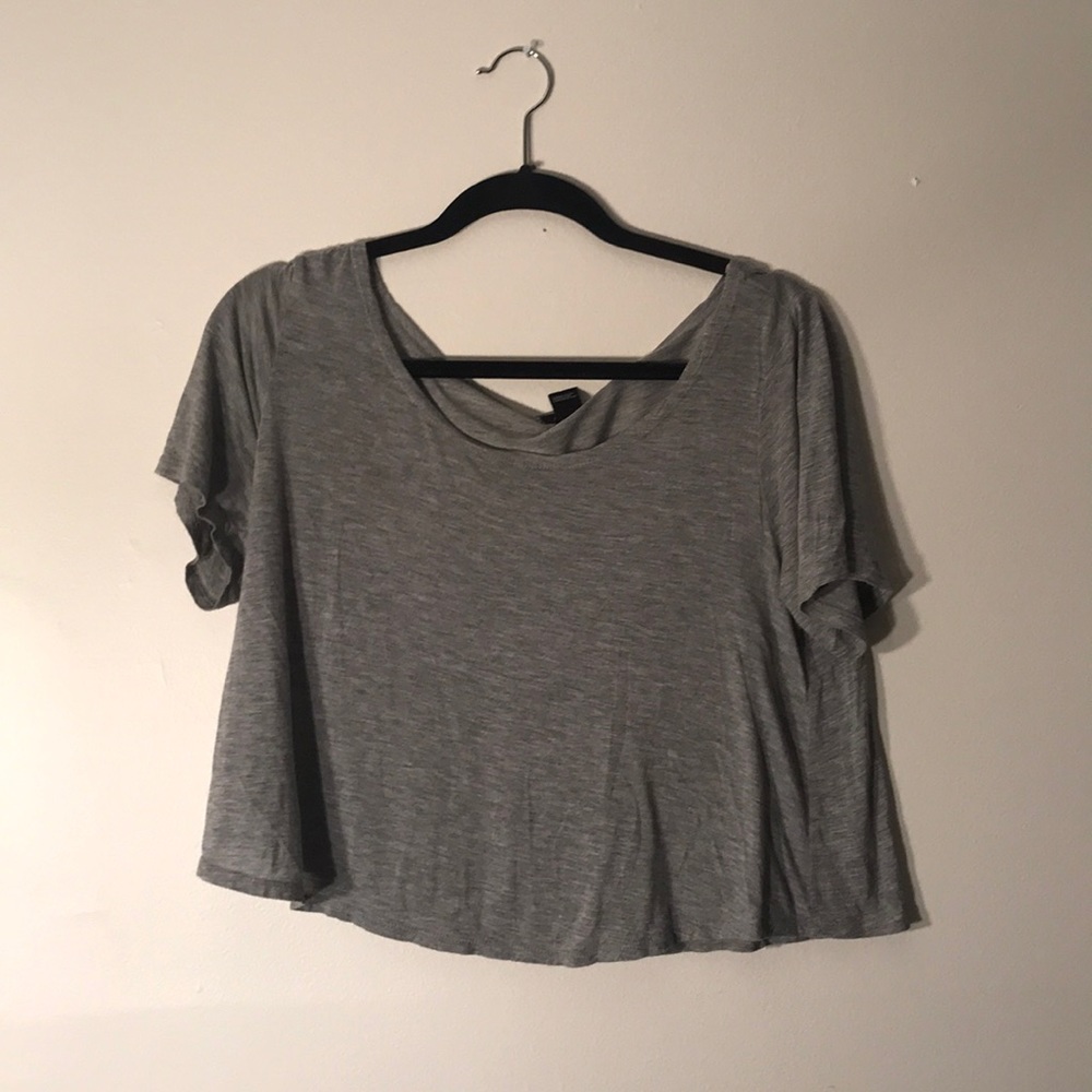 crop tee